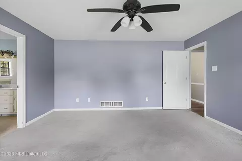 Bedroom - 2850 Jaybird Rd, Hernando, MS 38632 photo 3 of 11