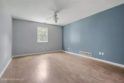 Bedroom - 2850 Jaybird Rd, Hernando, MS 38632 photo 9 of 11