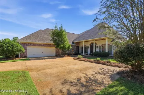 Exterior - 514 North St, Brandon, MS 39042 photo 3 of 23