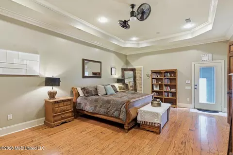 Bedroom - 514 North St, Brandon, MS 39042 photo 3 of 7
