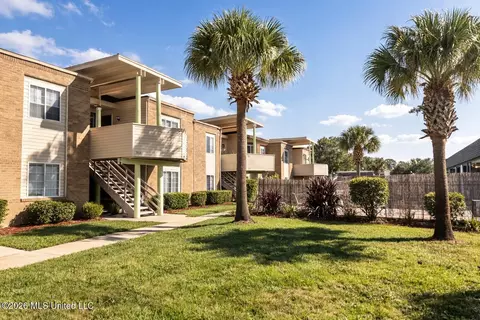 245 Mc Donnell Ave #362, Biloxi, MS 39531