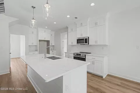 Kitchen - 3125 Wilders Way, Hernando, MS 38632 photo 1 of 2