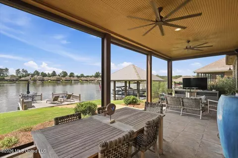 Exterior - 149 Harbor View Dr, Madison, MS 39110 photo 9 of 14