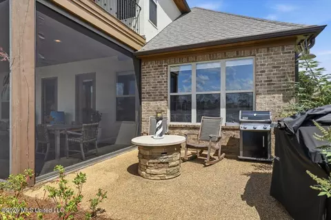 Exterior - 149 Harbor View Dr, Madison, MS 39110 photo 10 of 14