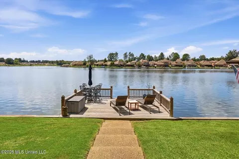 Exterior - 149 Harbor View Dr, Madison, MS 39110 photo 11 of 14