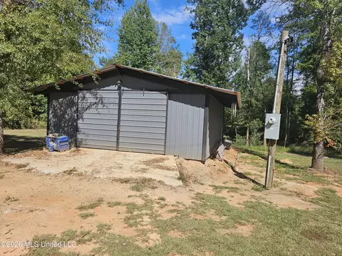 Exterior - 2144 A E Wilkerson Ferry Rd, Lucedale, MS 39452 photo 7 of 7