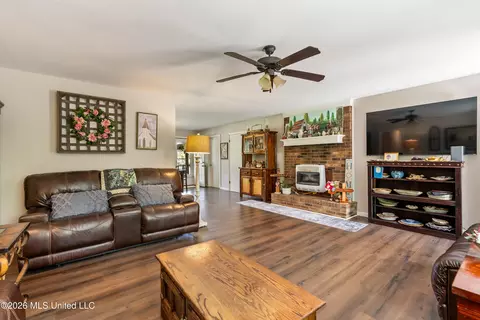 Other - 83 County Road 523, Como, MS 38619 photo 6 of 12