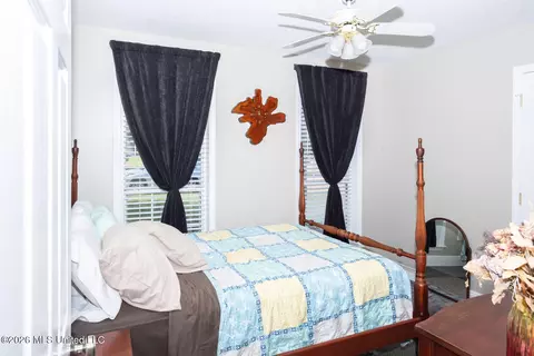Bedroom - 12 Windwood Cv, Flowood, MS 39232 photo 1 of 3