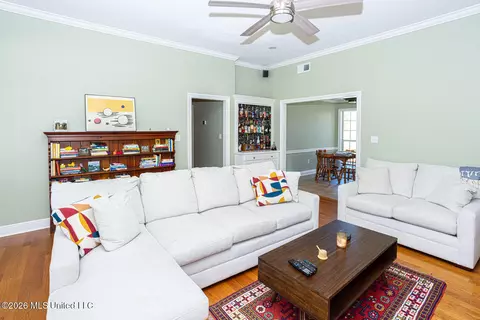 Living - 12 Windwood Cv, Flowood, MS 39232 photo 1 of 1