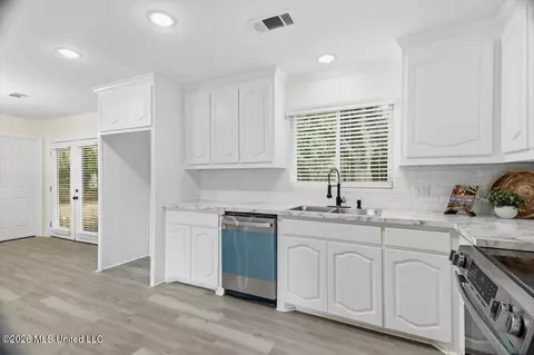 Kitchen - 5332 Clair St, Jackson, MS 39206 photo 2 of 4