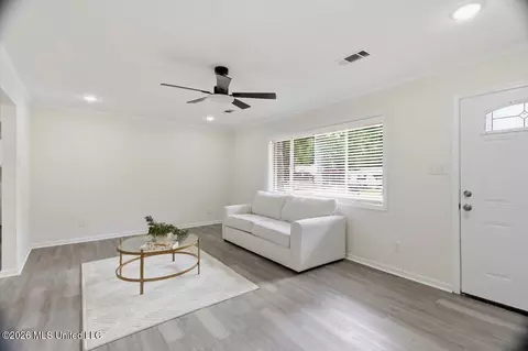 Living - 5332 Clair St, Jackson, MS 39206 photo 2 of 6