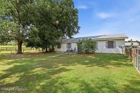 Exterior - 115 Midway Trl, Lena, MS 39094 photo 1 of 9