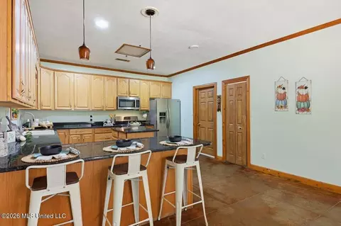 Kitchen - 1635 Misty Ln, Terry, MS 39170 photo 3 of 5