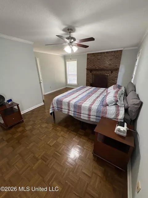 Bedroom - 220 Flushing Cv, Hernando, MS 38632 photo 2 of 11