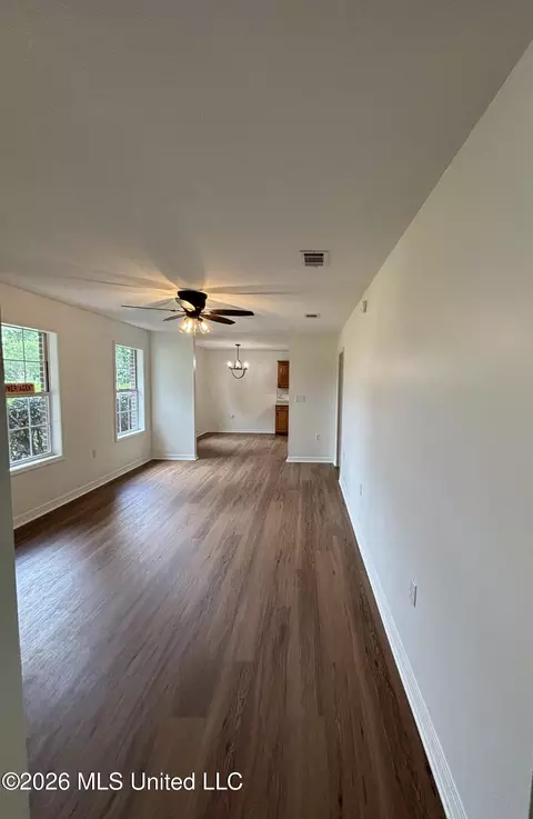 Living - 101 Maci Ln, Lucedale, MS 39452 photo 2 of 3