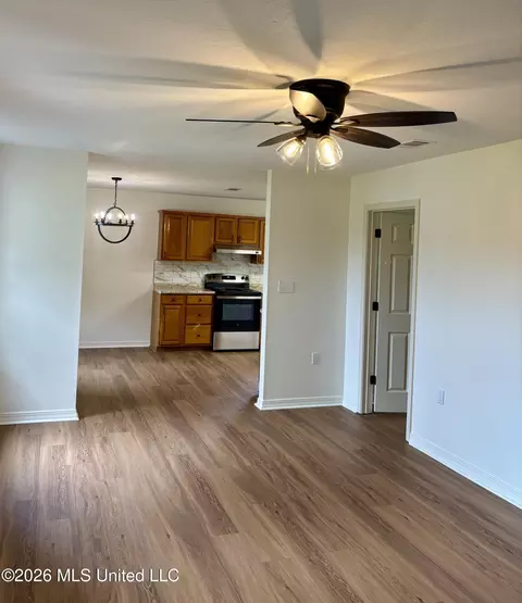 Living - 101 Maci Ln, Lucedale, MS 39452 photo 3 of 3