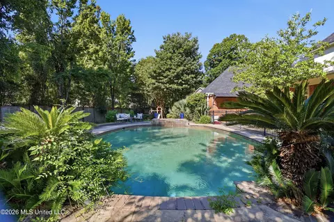 Exterior - 5122 Canton Heights Dr, Jackson, MS 39211 photo 7 of 10