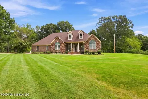 Exterior - 282 Douglas Rd, Hernando, MS 38632 photo 2 of 6