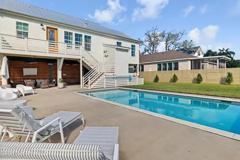 Exterior - 405 Mason Ave, Long Beach, MS 39560 photo 6 of 12