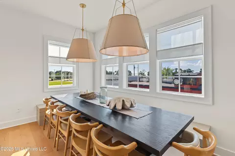Dining - 405 Mason Ave, Long Beach, MS 39560 photo 2 of 3