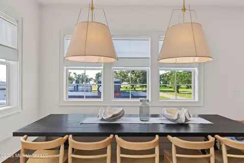Dining - 405 Mason Ave, Long Beach, MS 39560 photo 3 of 3