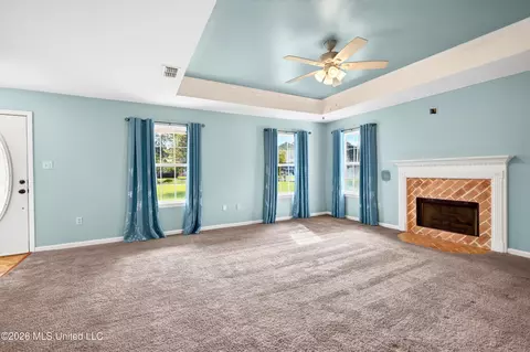 Living - 5547 Paula Dr, Long Beach, MS 39560 photo 4 of 5