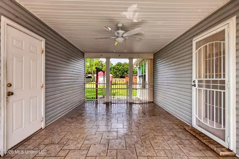 Exterior - 5547 Paula Dr, Long Beach, MS 39560 photo 5 of 17