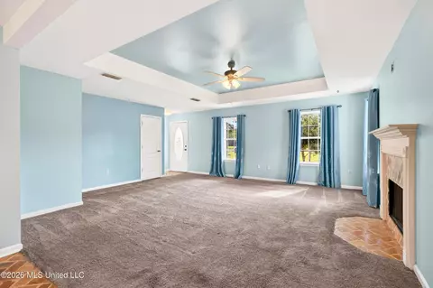 Living - 5547 Paula Dr, Long Beach, MS 39560 photo 5 of 5
