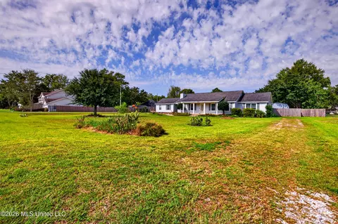 Exterior - 5547 Paula Dr, Long Beach, MS 39560 photo 4 of 17