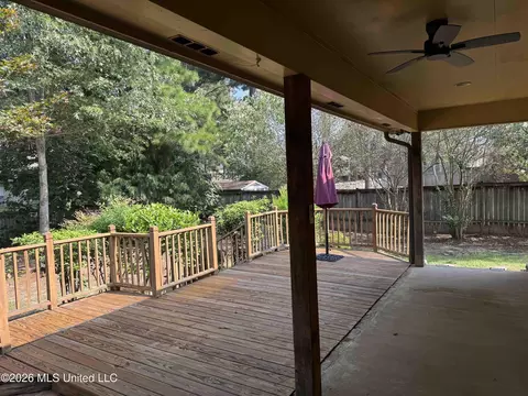 Exterior - 103 Red Oak Ct, Madison, MS 39110 photo 4 of 5