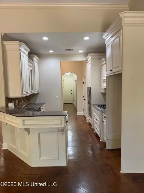 Entry Way - 103 Red Oak Ct, Madison, MS 39110 photo 1 of 3
