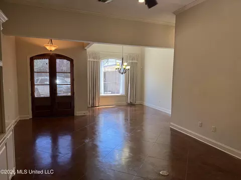 Living - 103 Red Oak Ct, Madison, MS 39110 photo 3 of 3