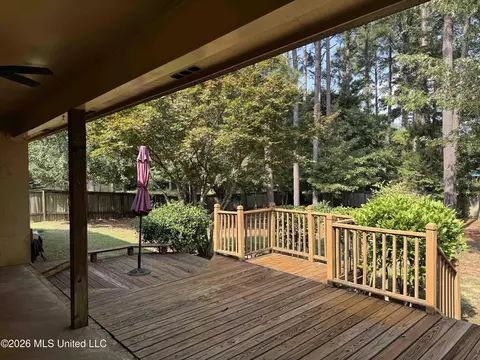 Exterior - 103 Red Oak Ct, Madison, MS 39110 photo 5 of 5