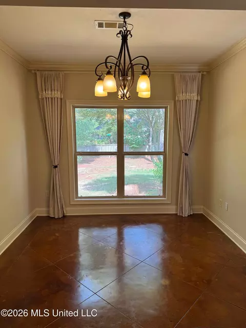 Dining - 103 Red Oak Ct, Madison, MS 39110 photo 1 of 1