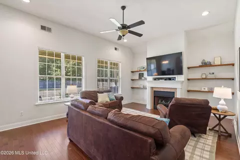 Living - 1375 Fieldstone St, Hernando, MS 38632 photo 1 of 2
