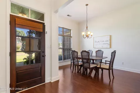 Entry Way - 1375 Fieldstone St, Hernando, MS 38632 photo 1 of 1
