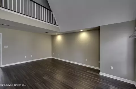 Living - 823 Bibury Pl, Brandon, MS 39047 photo 4 of 10