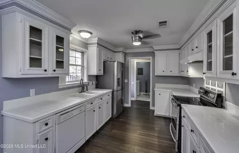 Other - 823 Bibury Pl, Brandon, MS 39047 photo 2 of 8