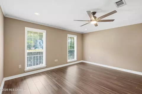 Living - 823 Bibury Pl, Brandon, MS 39047 photo 7 of 10