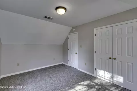 Bedroom - 823 Bibury Pl, Brandon, MS 39047 photo 4 of 8