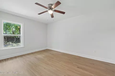 Bedroom - 12908 Dixie Hill Dr, Moss Point, MS 39562 photo 3 of 6