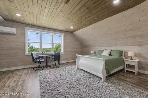 Bedroom - 20915 Busby Rd, Vancleave, MS 39565 photo 7 of 7