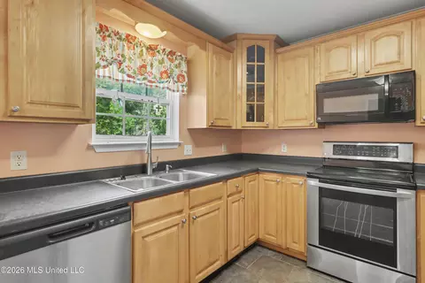 Kitchen - 17425 Marian Ct, Saucier, MS 39574 photo 1 of 1