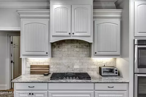 Kitchen - 101 Winchester Cv, Madison, MS 39110 photo 6 of 7