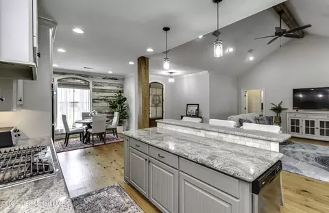Kitchen - 101 Winchester Cv, Madison, MS 39110 photo 3 of 7