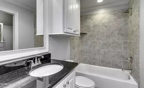 Bath - 189 Stone Creek Dr, Madison, MS 39110 photo 11 of 11