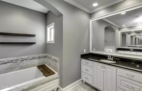 Bath - 189 Stone Creek Dr, Madison, MS 39110 photo 6 of 11