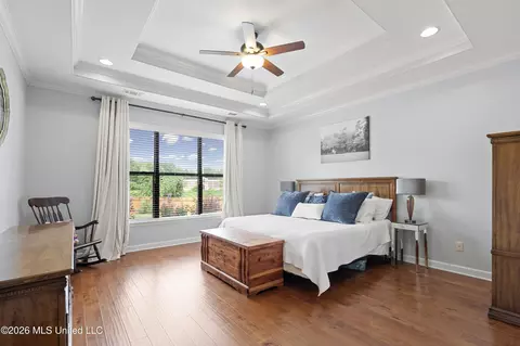 Bedroom - 657 N Doe Creek Trl, Hernando, MS 38632 photo 1 of 5