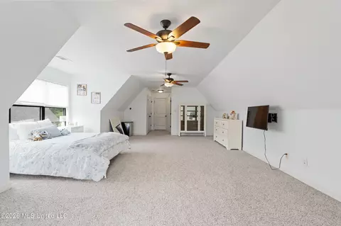 Bedroom - 657 N Doe Creek Trl, Hernando, MS 38632 photo 5 of 5