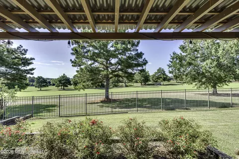 Exterior - 504 Wildberry Dr, Pearl, MS 39208 photo 14 of 14